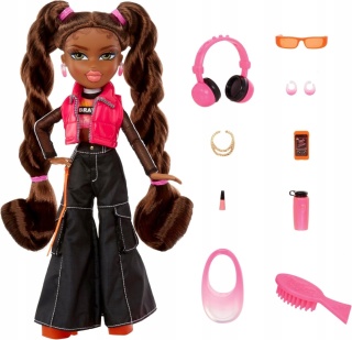 BRATZ Sasha LALKA MODOWA z 10 Akcesoriami LALECZKA DLA DZIECI POWYSTAWOWA