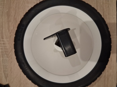 Rowerek Trójkołowy 5w1 Flip dla dzieci KikkaBoo regulowany beżowy PO ZWROCIE