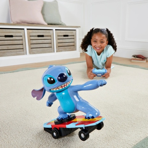 Zdalnie sterowana deskorolka Surfing Stitch Disney RC 25 cm + kontroler POWYSTAWOWY