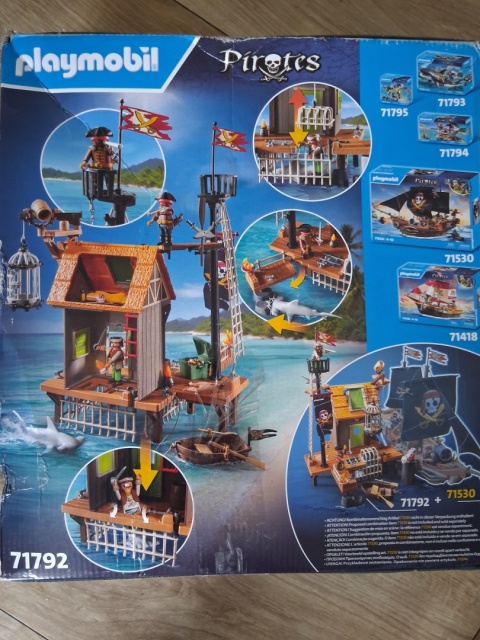Klocki Playmobil 71792 Piracki port z więzieniem Pirates POWYSTAWOWY
