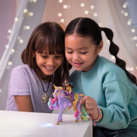 Zestaw figurek SPIN MASTER Unicorn Academy Sophia i Jednorożec 6067325 NOWY